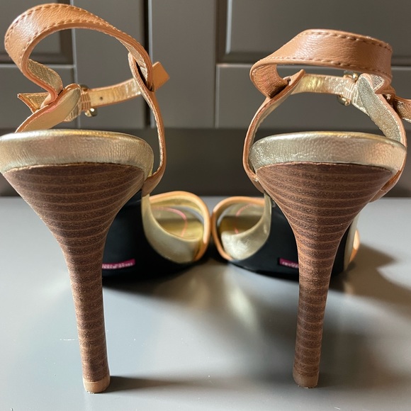 Gold minimal high heel - Picture 3 of 9